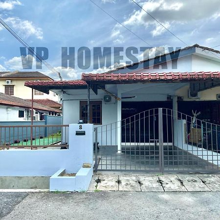 Vp Homestay - Malay Only Ipoh Extérieur photo